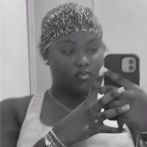 Meet your Posher, Danyia